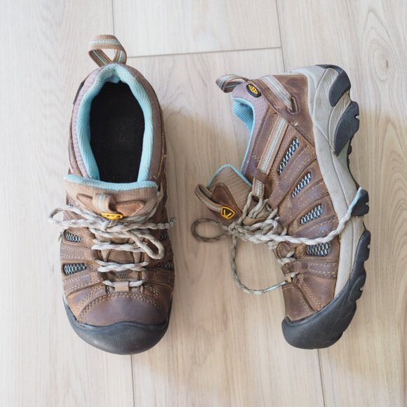 KEEN Voyageur Women's Tan and Blue Hiking Shoes - Picture 2 of 16
